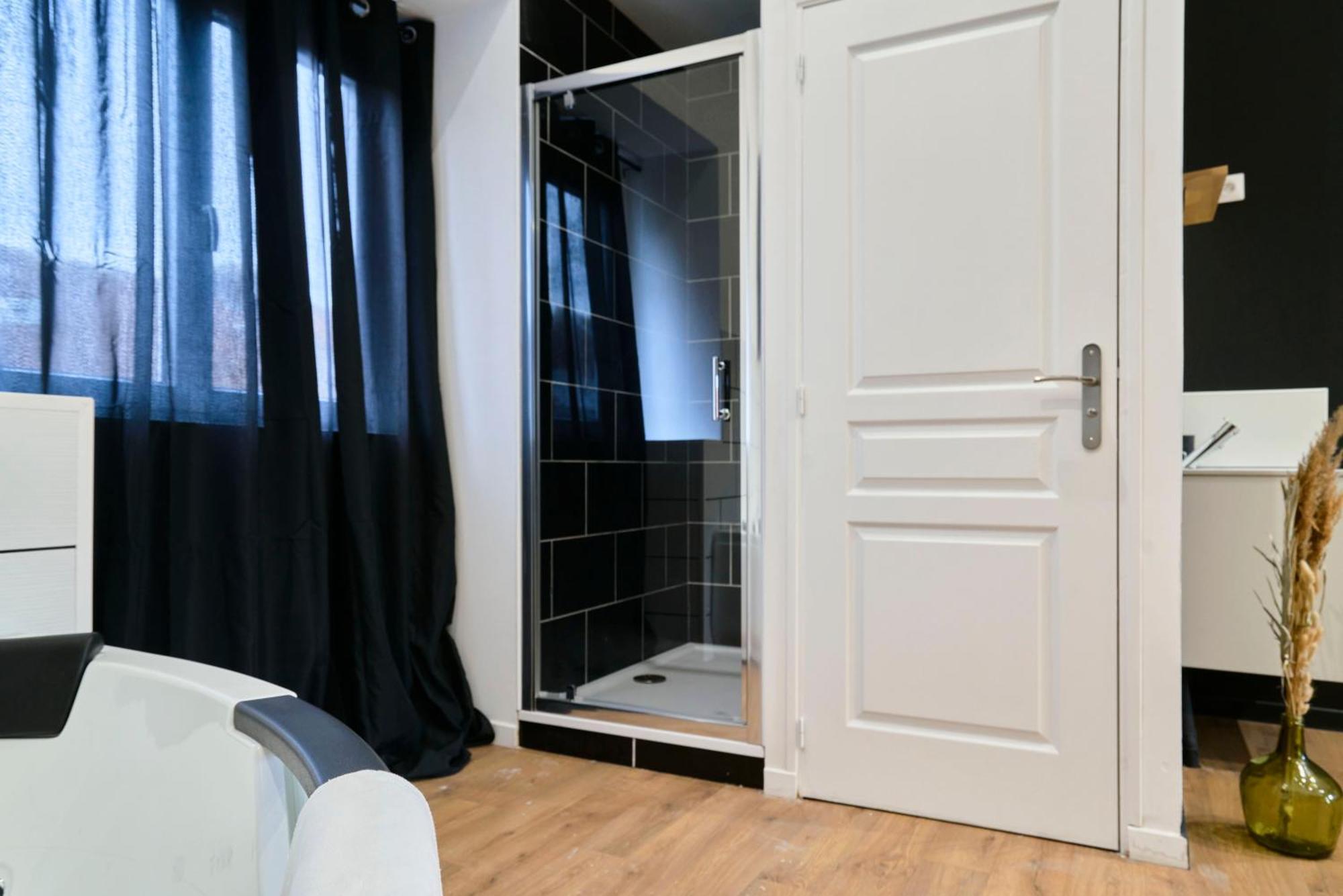 Ng Prestige - Lille L Roubaix Trichon - Balneo - Netflix - Wifi Lägenhet Exteriör bild